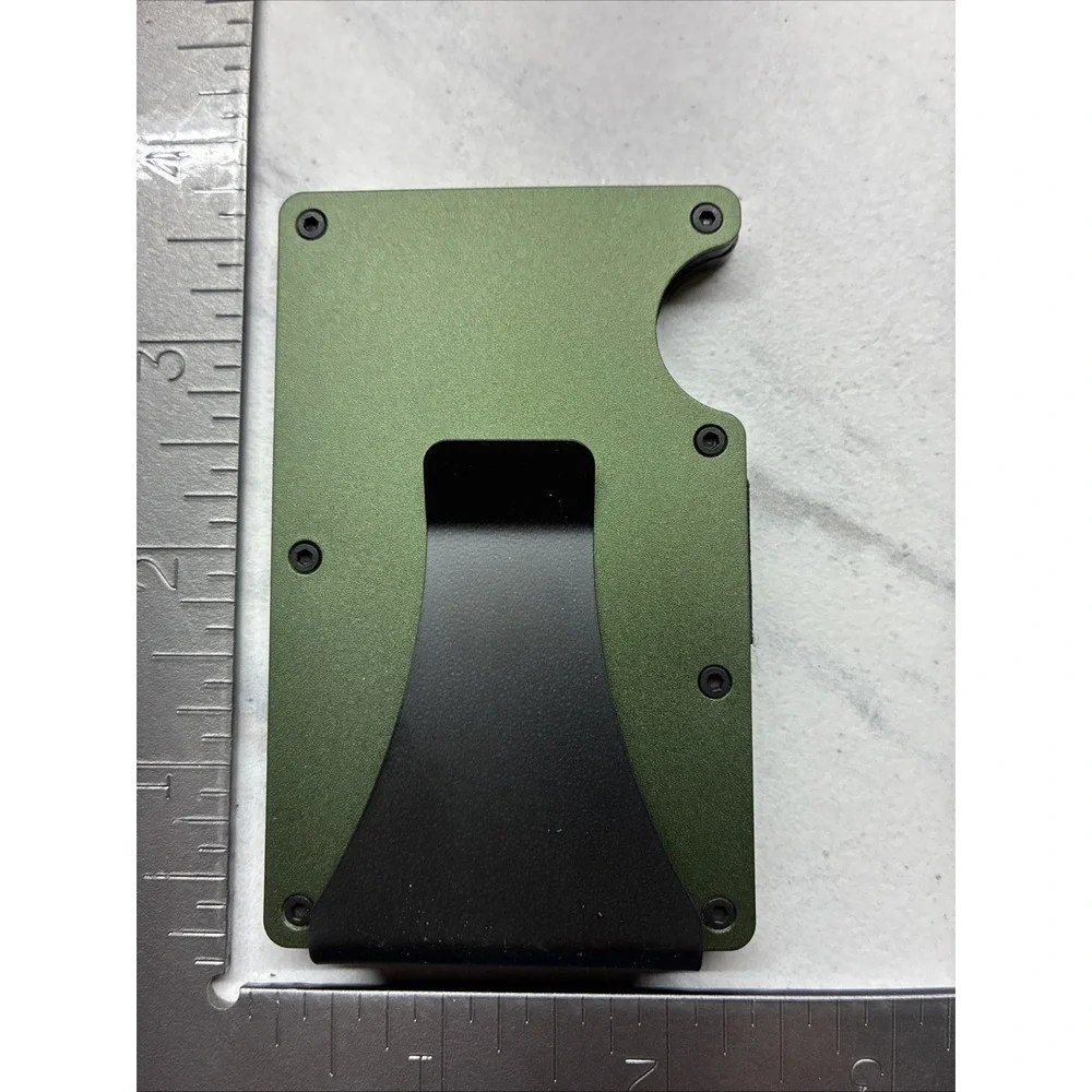 The Unbranded Brand metal slim